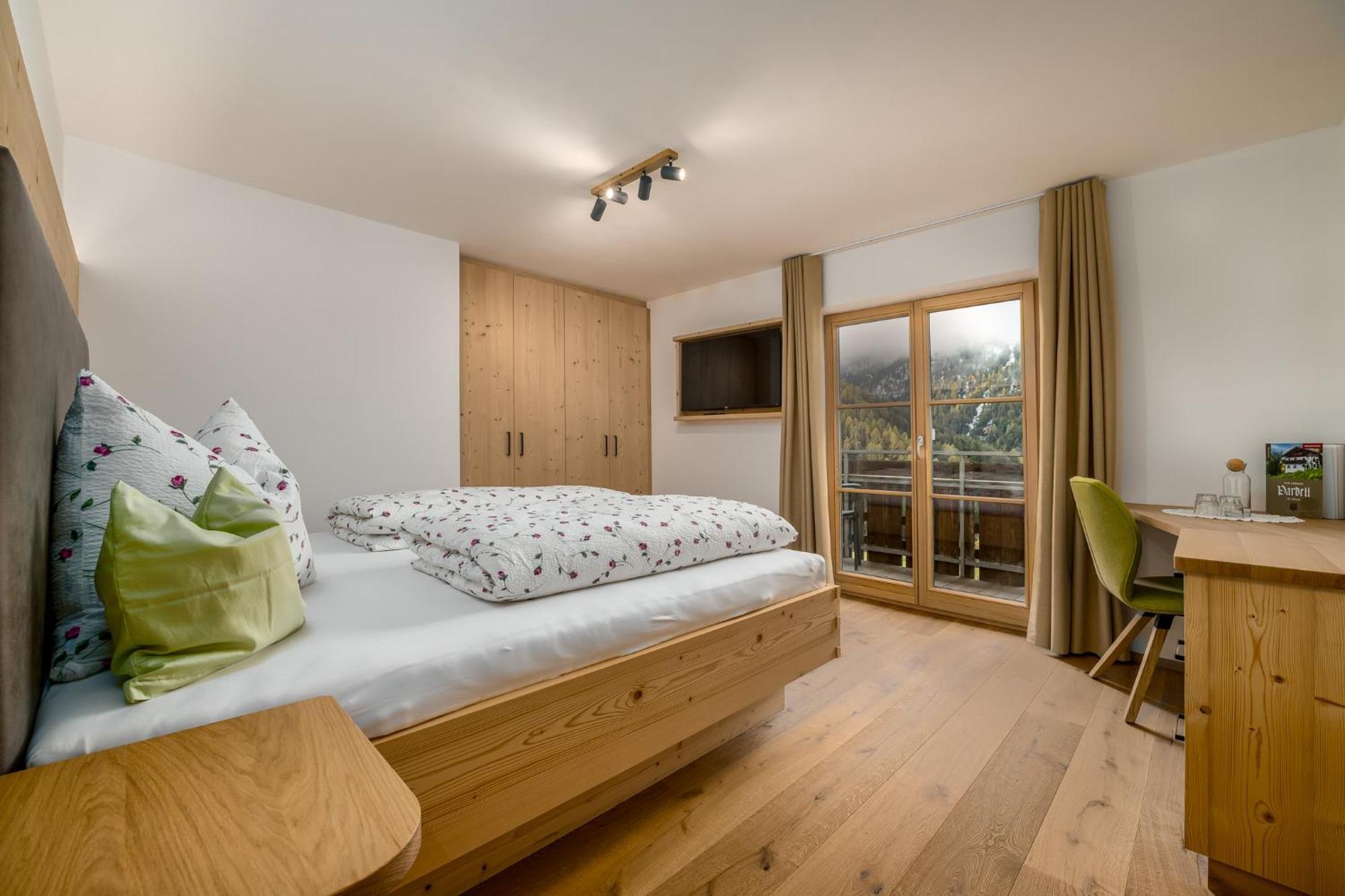 Pardellerhof Villa Luson Eksteriør billede