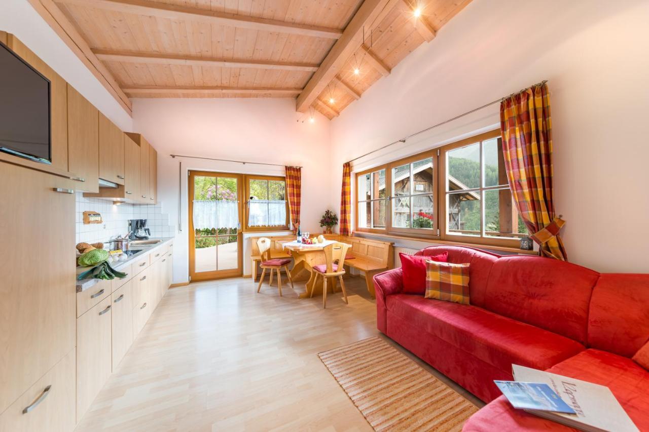 Pardellerhof Villa Luson Eksteriør billede
